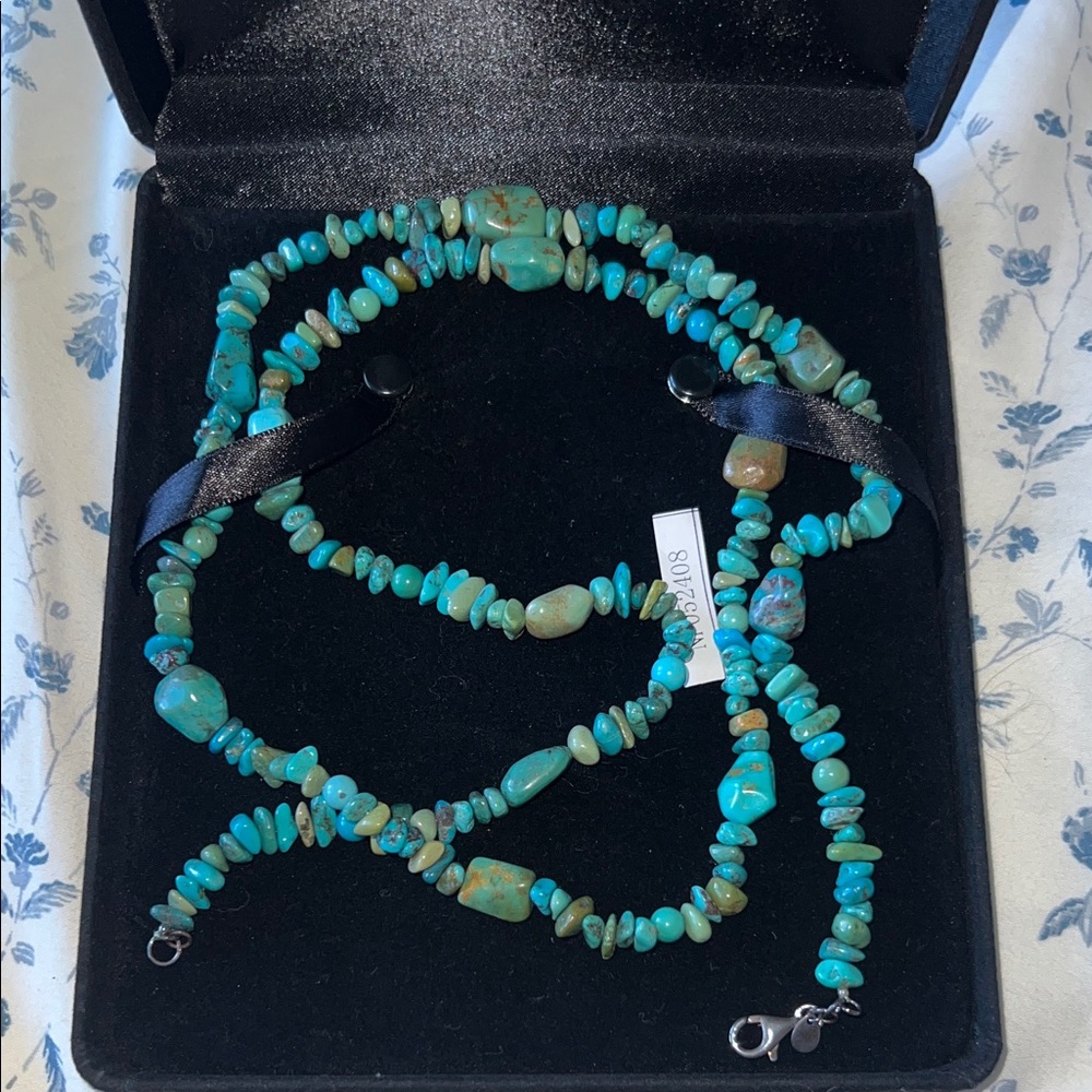 Vintage Turquoise Beaded Necklace